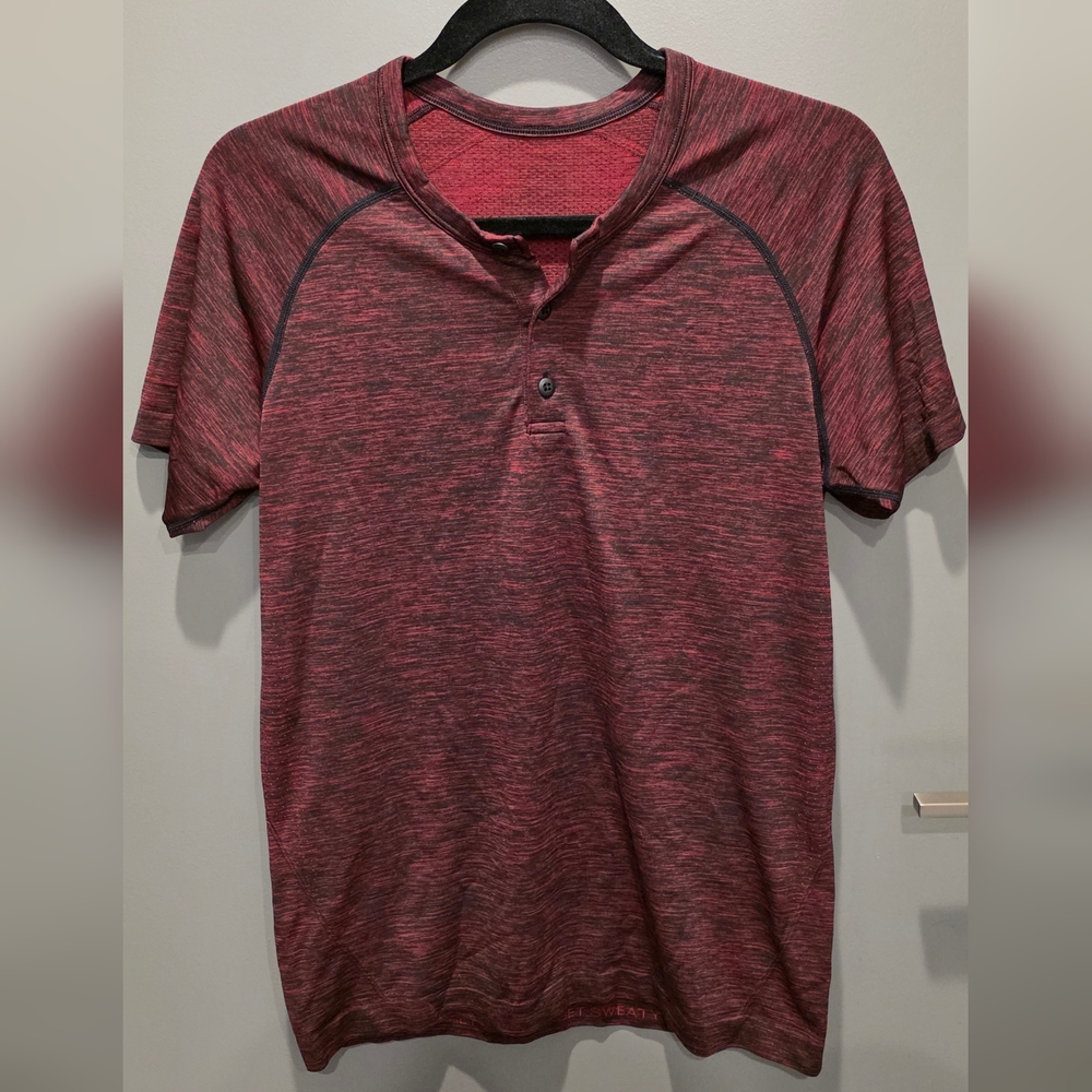 lululemon athletica Maroon Short Sleeve Henley